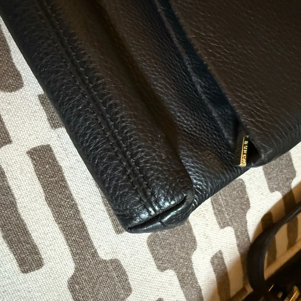 Tory Burch Black Pebbled Leather Crossbody Bag with Gold Hardware - Picture 8 of 16